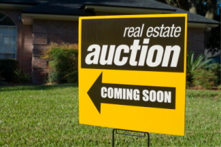 Real Estate Auctions on Find Private Loans For Land Through A Family Member  A Hard Money